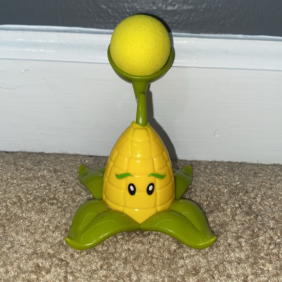 Plants vs. Zombies Cabbage-Pult/Kernel-Pult Lot of 2 Toys - Picture 6 of 8